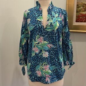 Lilly Pulitzer Ruffle Collar Popover Tunic‎ Top Size Small Blue Leopard Floral